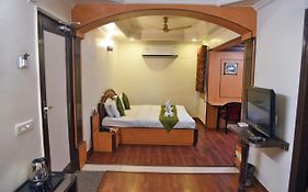 Hotel Kanishka Raipur